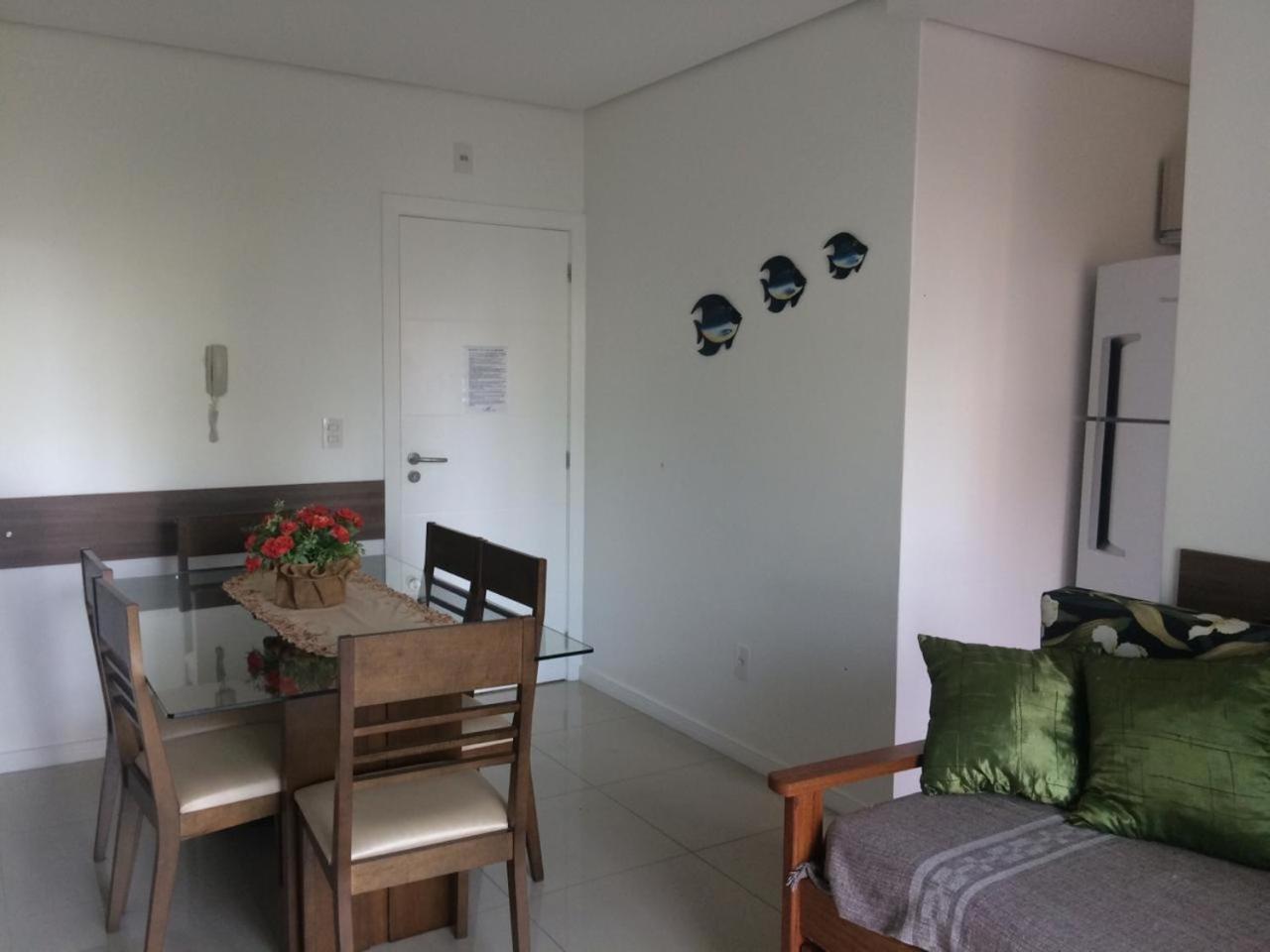 Lindo Apto, 50metros Do Mar, Ideal Familias Apartamento *