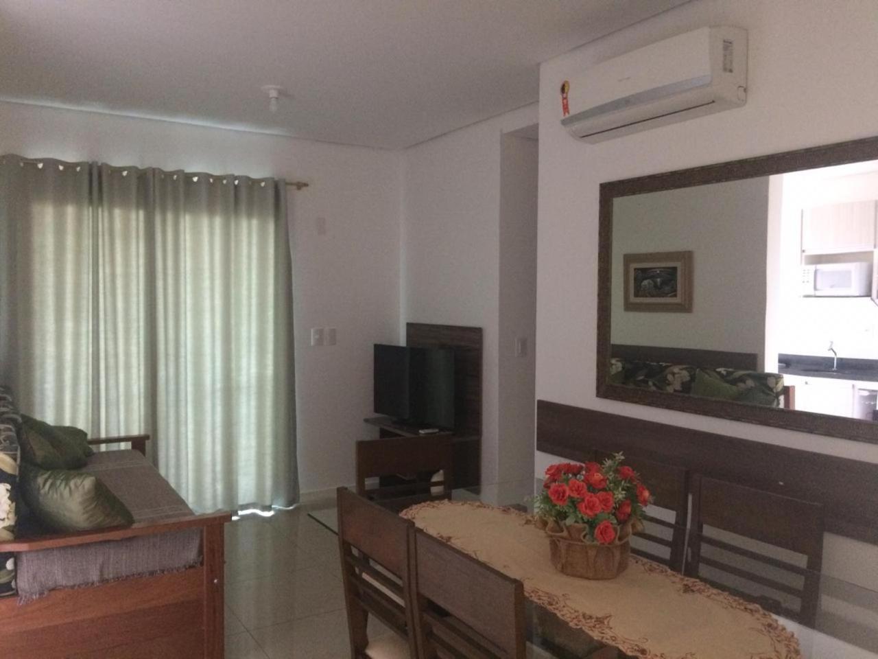 Apartamento Lindo Apto, 50metros Do Mar, Ideal Familias