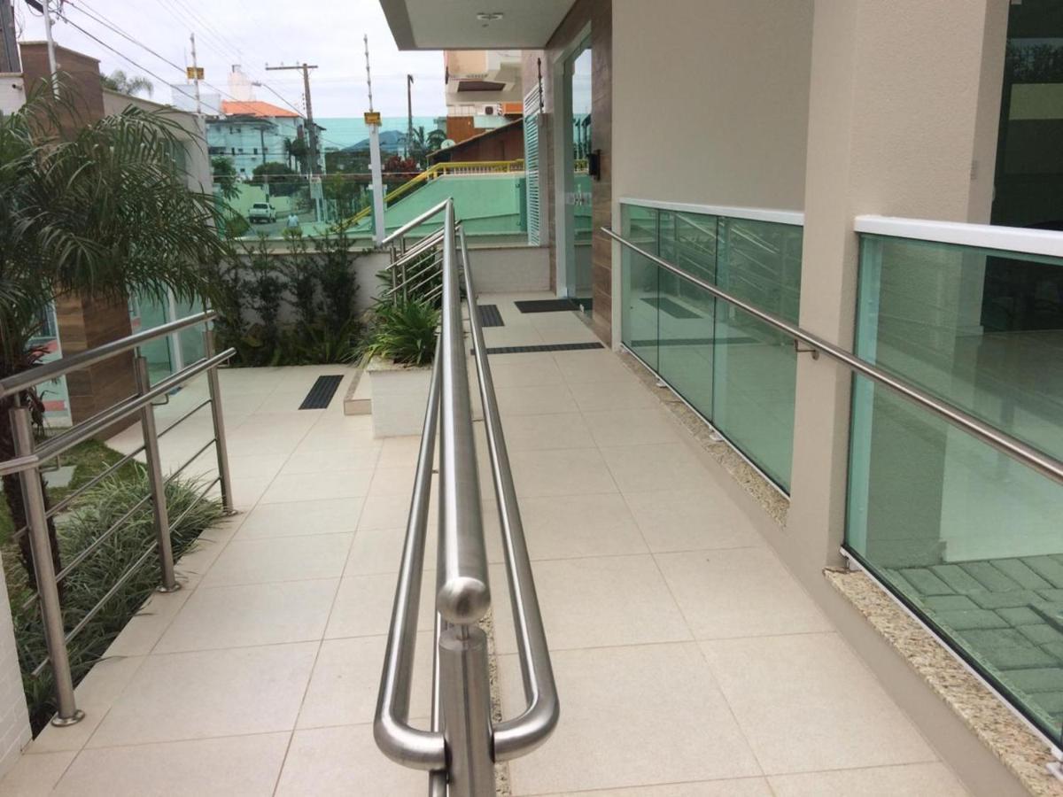 Apartamento Lindo Apto, 50metros Do Mar, Ideal Familias *