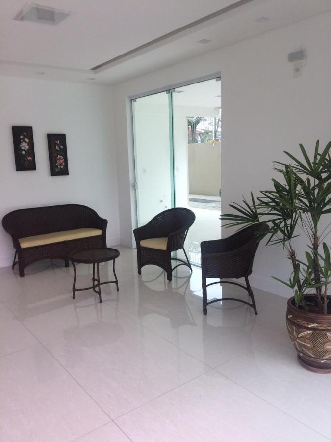 Apartamento Lindo Apto, 50metros Do Mar, Ideal Familias Florianópolis
